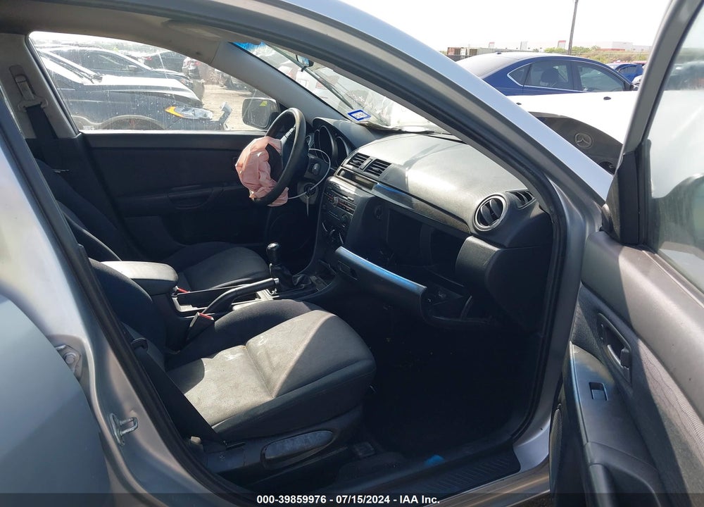 2007 MAZDA 3 I VIN: JM1BK12F471637570