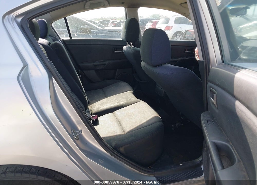 2007 MAZDA 3 I VIN: JM1BK12F471637570