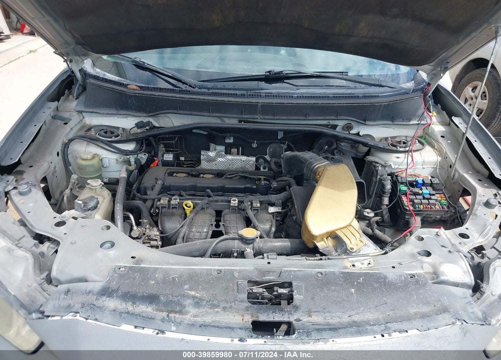 2010 MITSUBISHI OUTLANDER ES VIN: JA4AS2AW7AZ008777