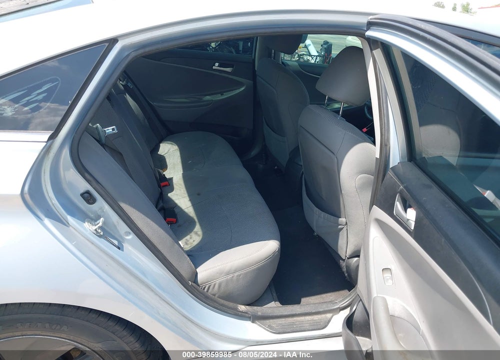 2014 HYUNDAI SONATA GLS VIN: 5NPEB4AC3EH814038