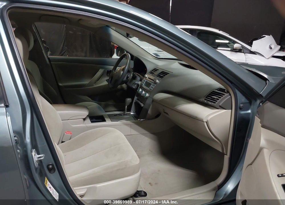 2009 TOYOTA CAMRY LE VIN: 4T1BE46K29U917906