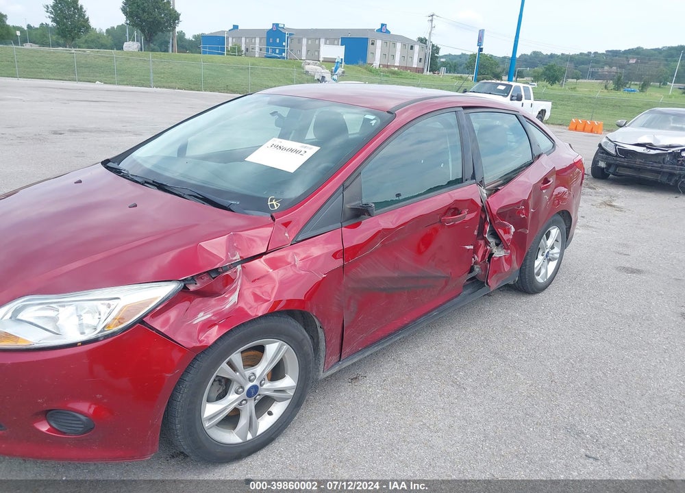 2014 FORD FOCUS SE VIN: 1FADP3F27EL106772