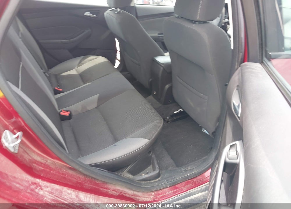 2014 FORD FOCUS SE VIN: 1FADP3F27EL106772