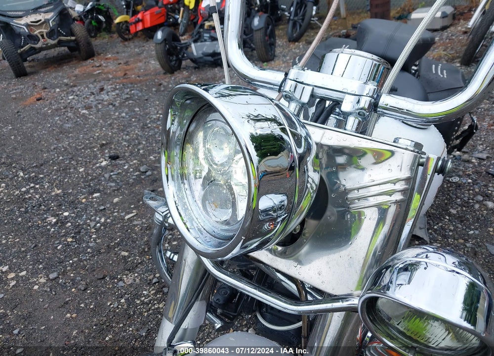2007 HARLEY-DAVIDSON FLSTC VIN: 1HD1BW5137Y059797