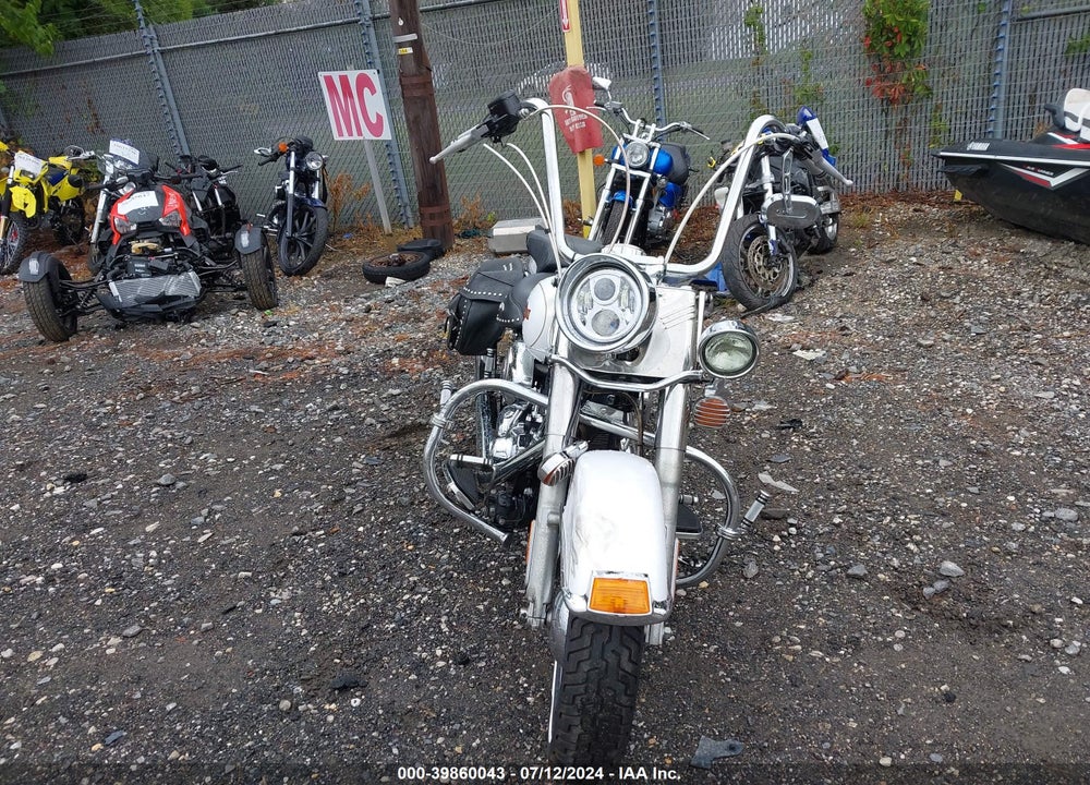 2007 HARLEY-DAVIDSON FLSTC VIN: 1HD1BW5137Y059797