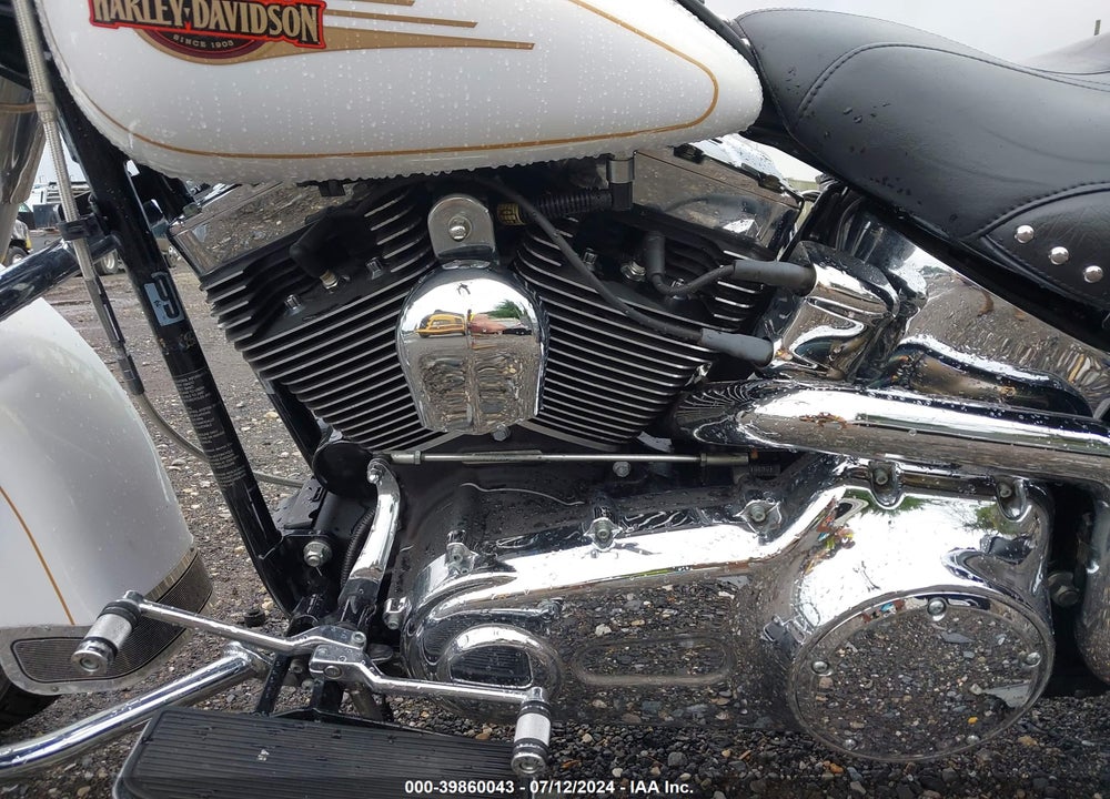2007 HARLEY-DAVIDSON FLSTC VIN: 1HD1BW5137Y059797