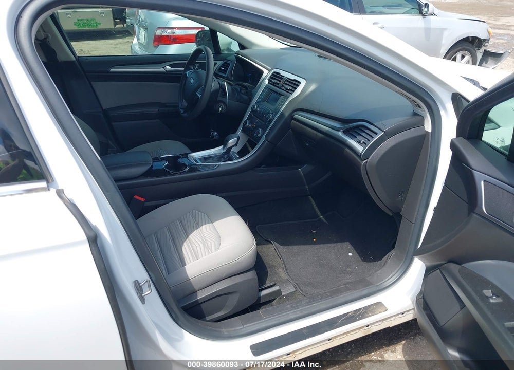 2016 FORD FUSION S VIN: 3FA6P0G72GR279847