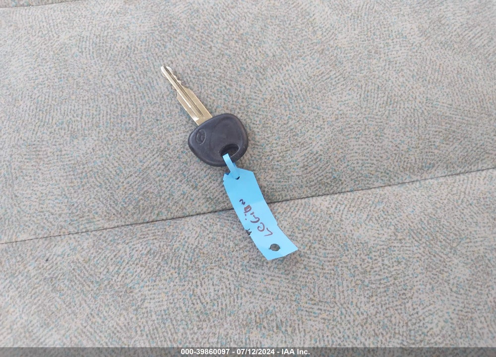 2001 HYUNDAI ELANTRA GLS VIN: KMHDN45D41U035085