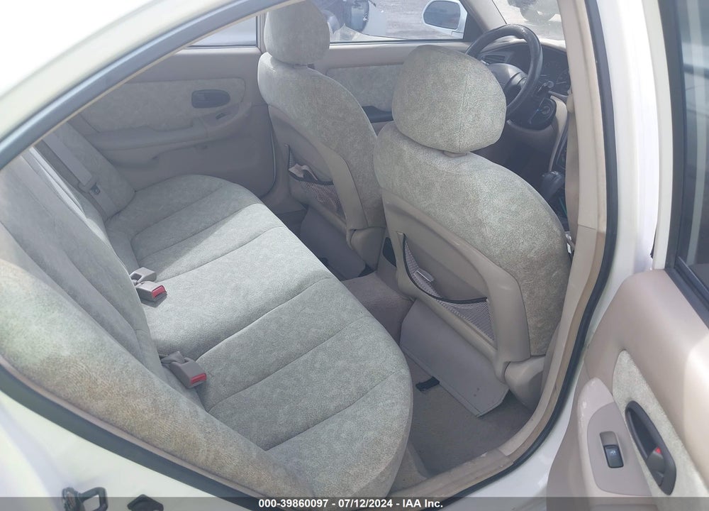 2001 HYUNDAI ELANTRA GLS VIN: KMHDN45D41U035085
