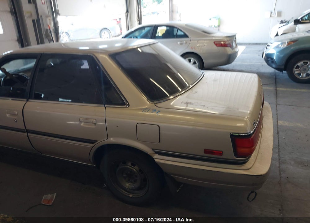 1991 TOYOTA CAMRY DLX VIN: JT2SV21E1M3458627