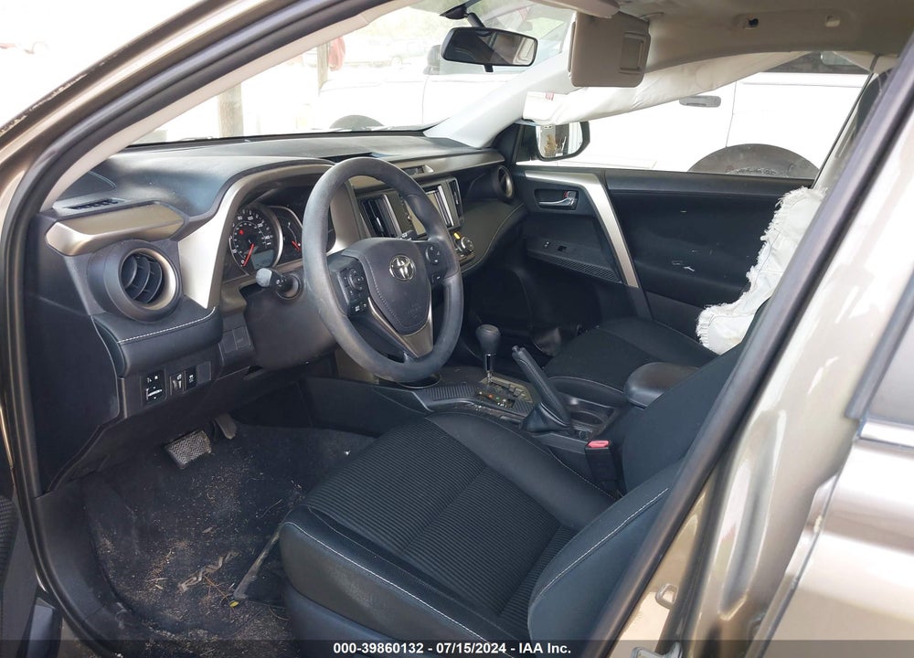 2015 TOYOTA RAV4 VIN: 2T3WFREV1FW143772