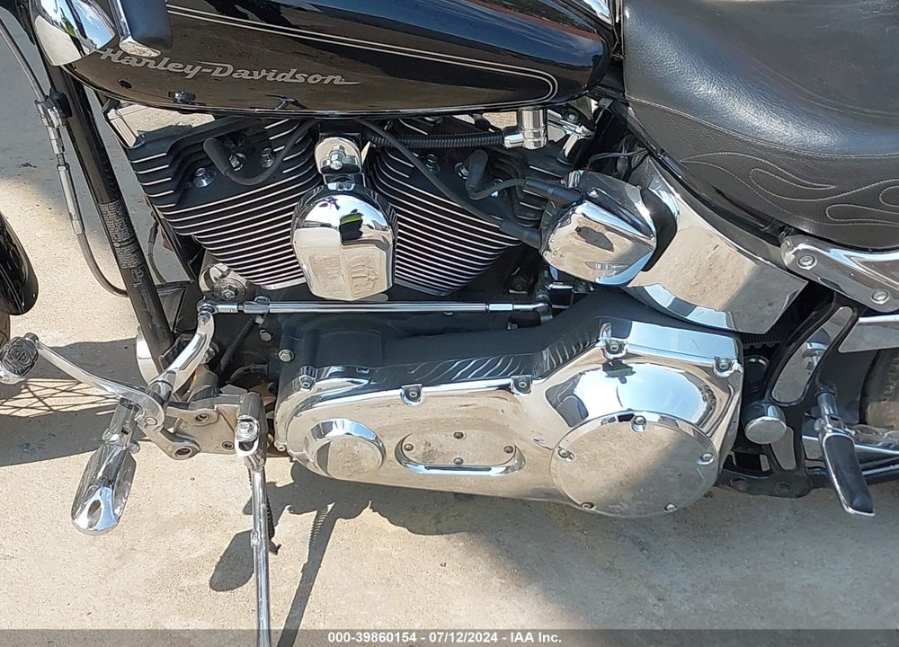 2004 HARLEY-DAVIDSON FXSTDI VIN: 1HD1JBB394Y050129