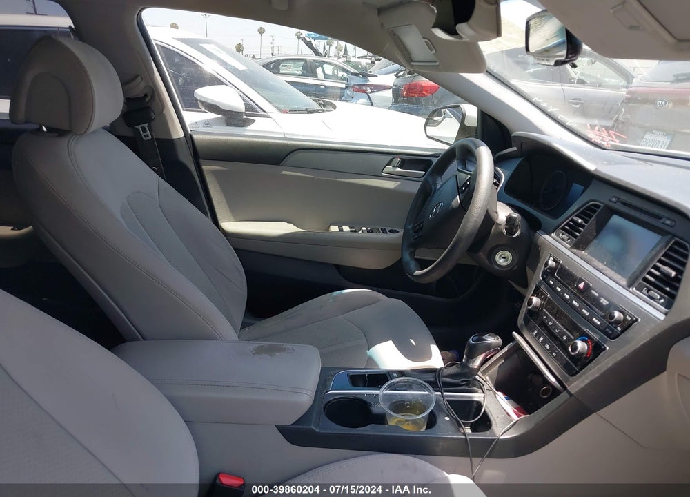2017 HYUNDAI SONATA SE VIN: 5NPE24AF7HH525355