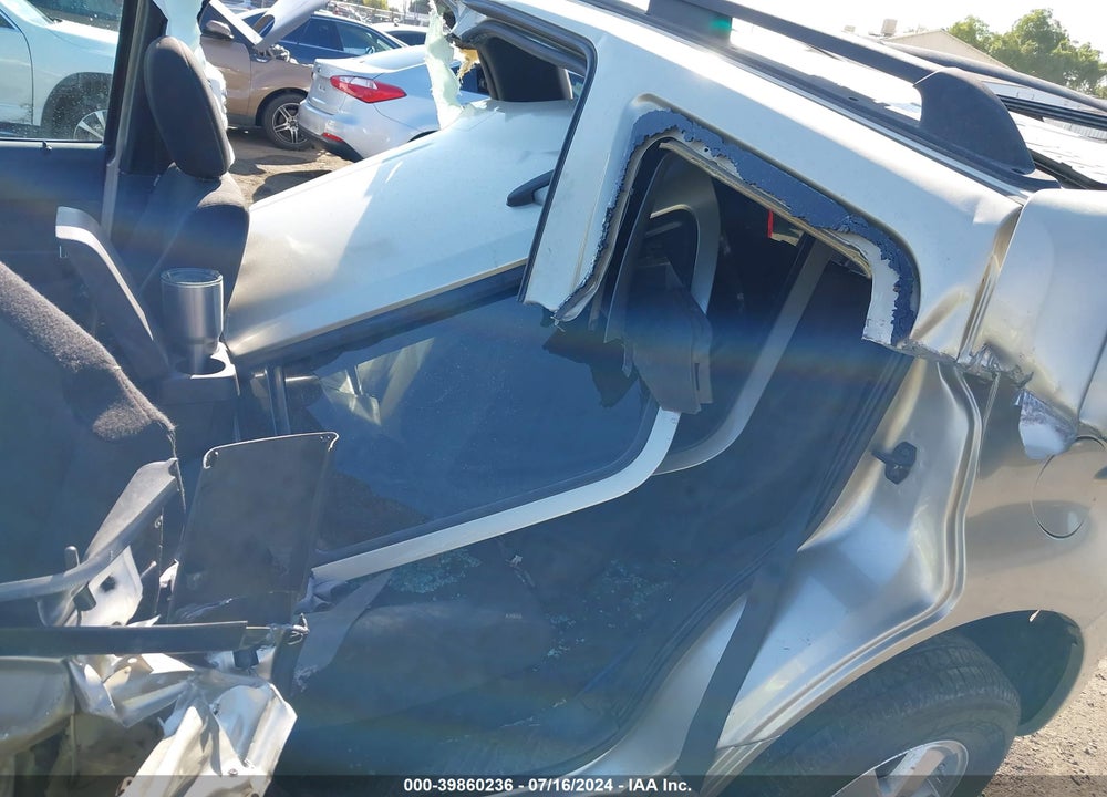 2011 FORD ESCAPE XLT VIN: 1FMCU0DG6BKC52122