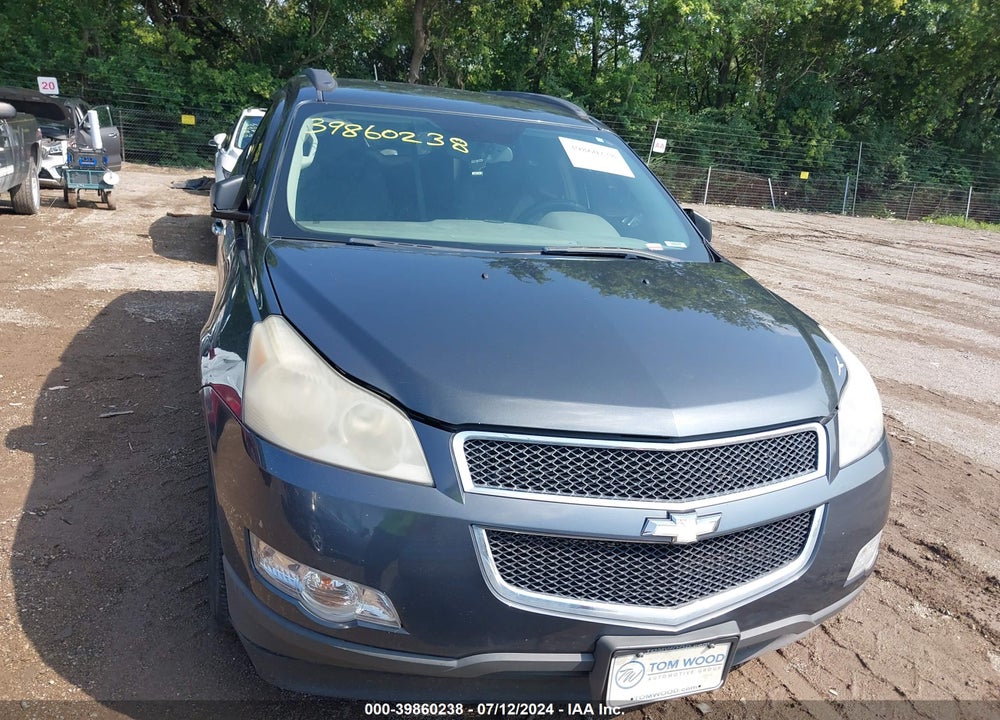 2011 CHEVROLET TRAVERSE LS VIN: 1GNKVEED9BJ193451