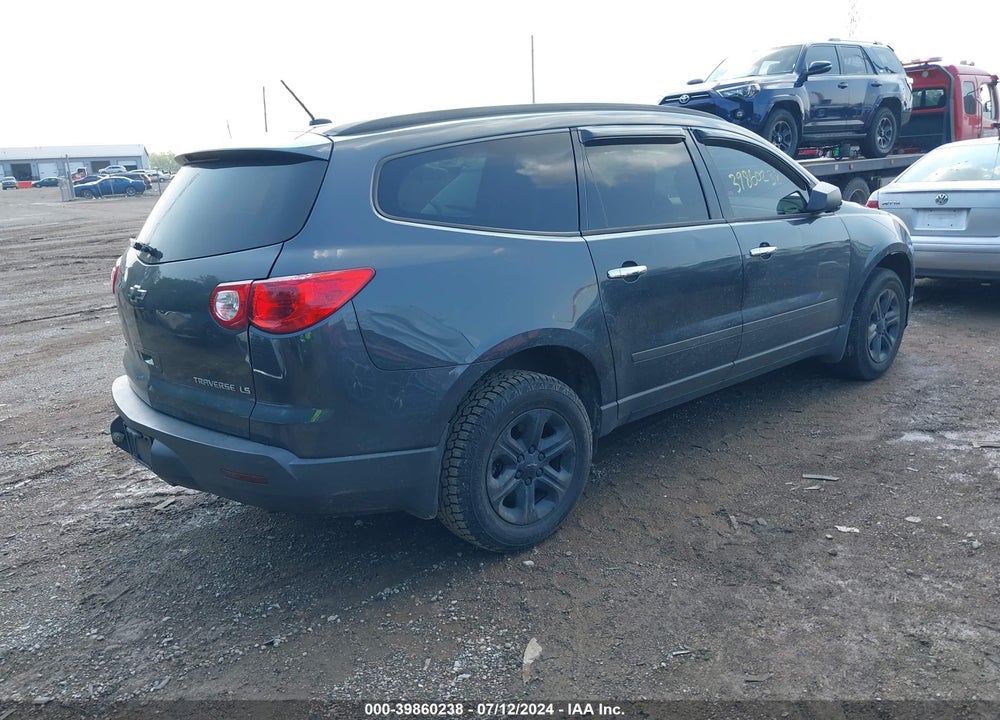 2011 CHEVROLET TRAVERSE LS VIN: 1GNKVEED9BJ193451