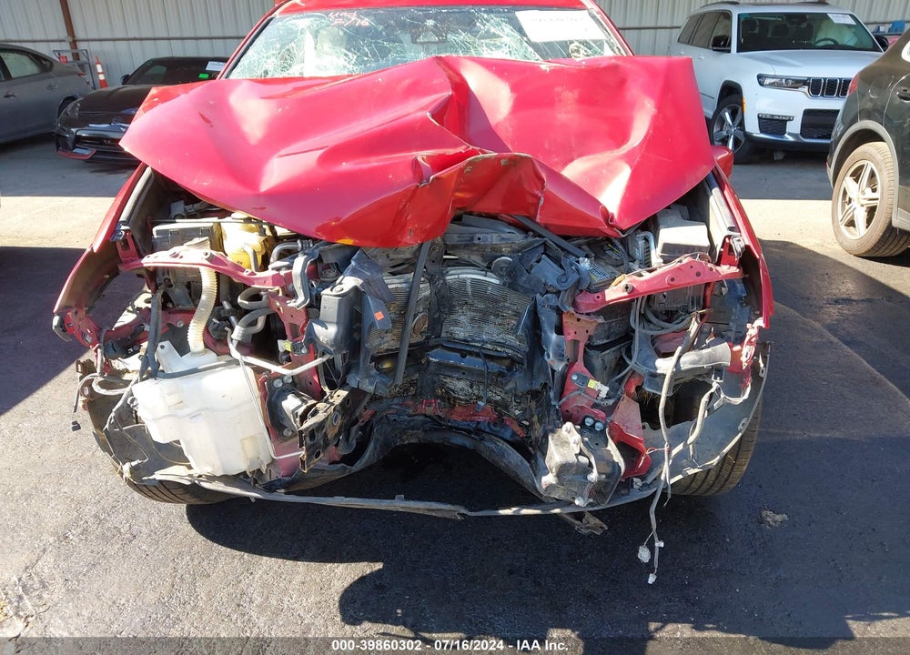 2016 TOYOTA RAV4 XLE VIN: 2T3WFREV0GW257697