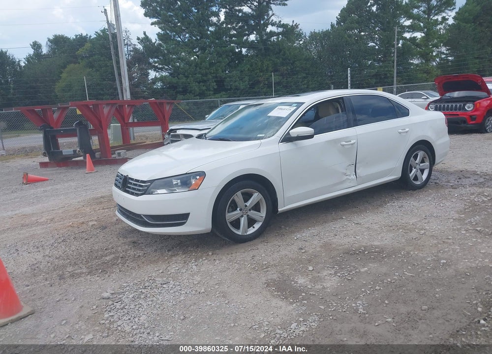 2013 VOLKSWAGEN PASSAT 2.0L TDI SE VIN: 1VWBN7A37DC030383