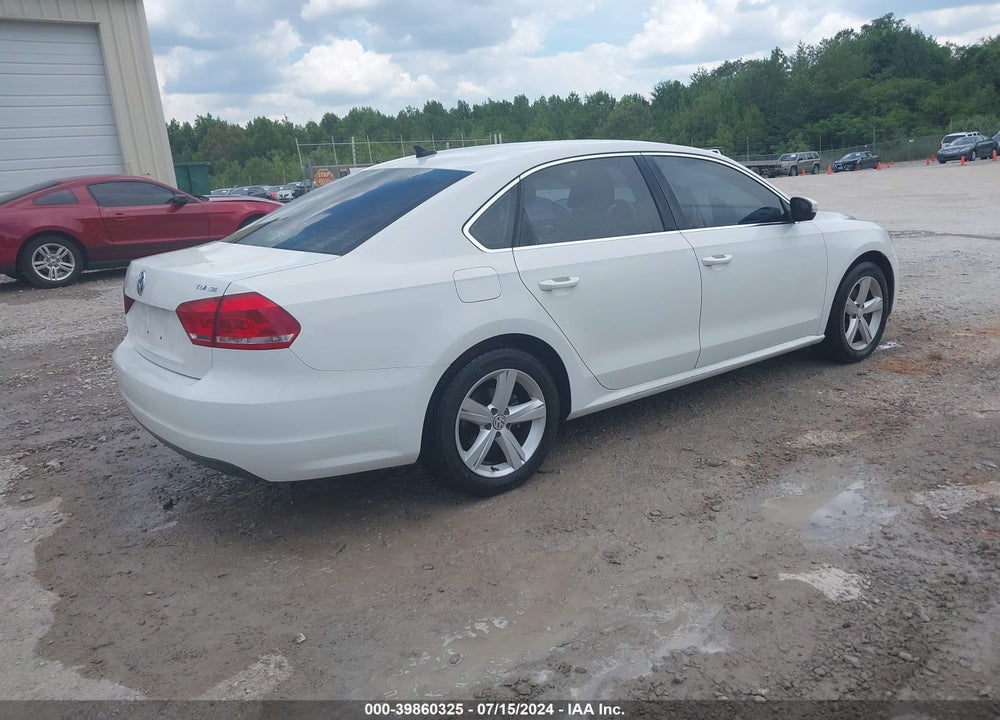 2013 VOLKSWAGEN PASSAT 2.0L TDI SE VIN: 1VWBN7A37DC030383