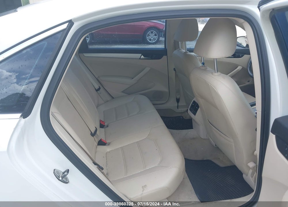 2013 VOLKSWAGEN PASSAT 2.0L TDI SE VIN: 1VWBN7A37DC030383
