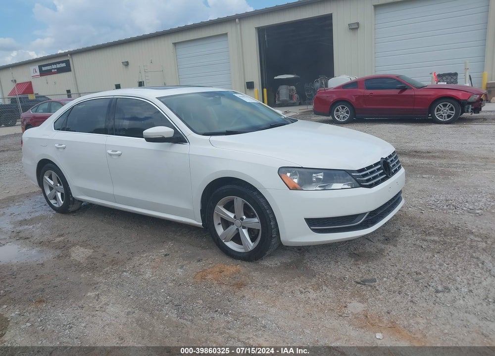 2013 VOLKSWAGEN PASSAT 2.0L TDI SE VIN: 1VWBN7A37DC030383
