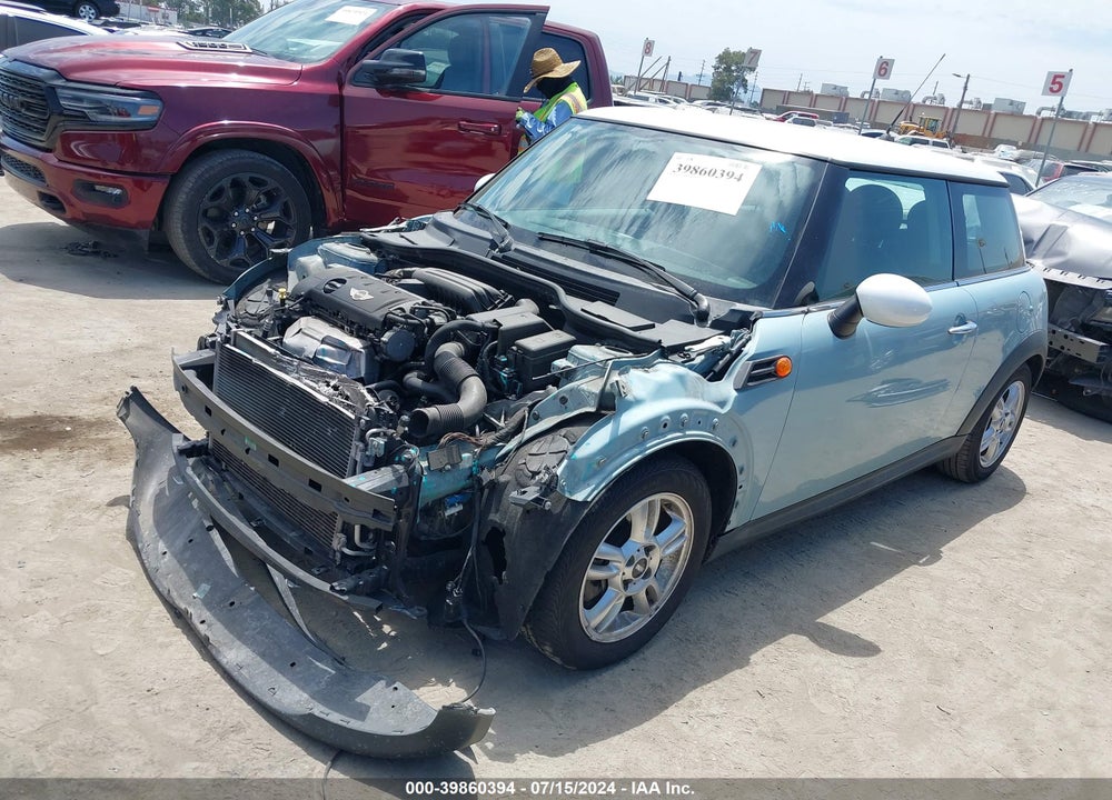 2013 MINI HARDTOP COOPER VIN: WMWSU3C54DT682792