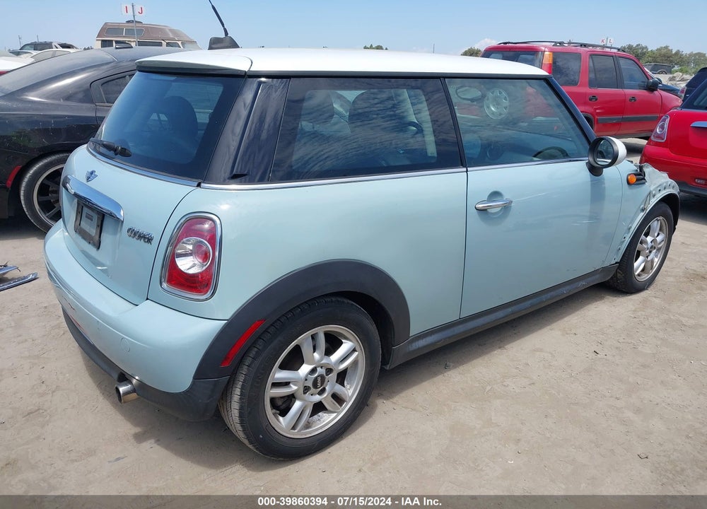 2013 MINI HARDTOP COOPER VIN: WMWSU3C54DT682792