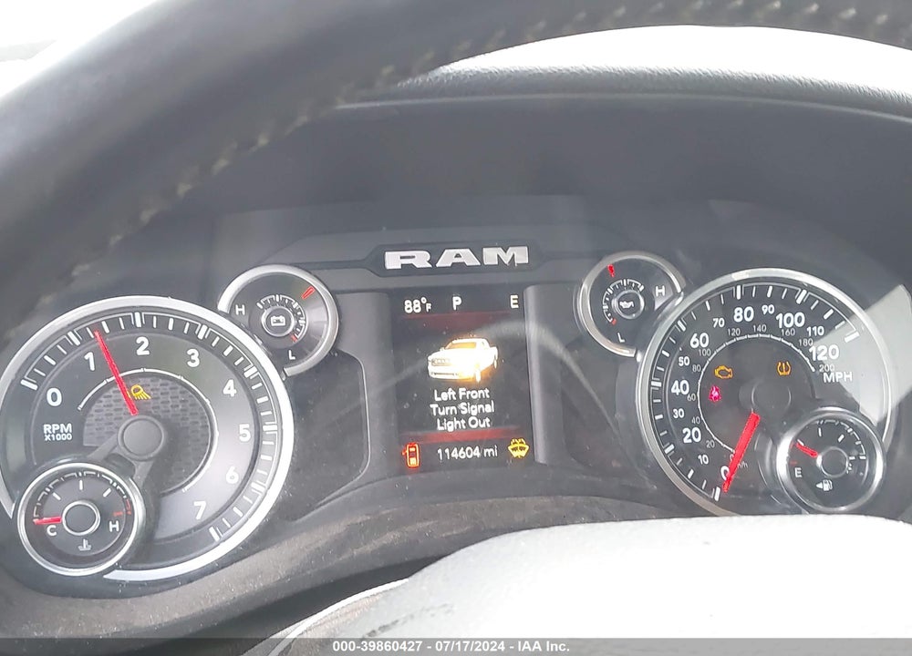2019 RAM 2500 LONE STAR 4X4 6'4 BOX VIN: 3C6UR5DJ8KG647517