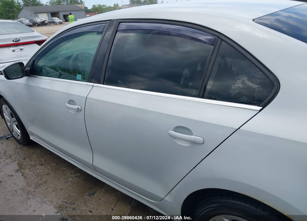 2017 VOLKSWAGEN JETTA 1.4T S VIN: 3VW2B7AJ7HM321459