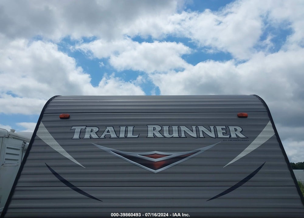 2018 HEART MANUFACTURING TRAIL RUNNER 27RKS VIN: 5SFEB3321JE376237