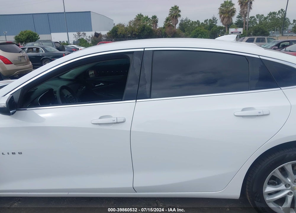 2018 CHEVROLET MALIBU LT VIN: 1G1ZD5ST4JF271988