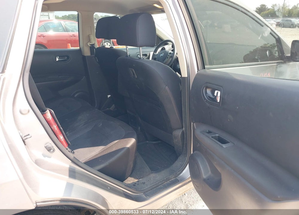 2015 NISSAN ROGUE SELECT VIN: JN8AS5MT2FW668490