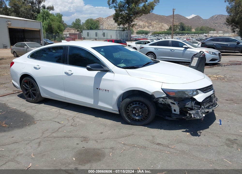 2018 CHEVROLET MALIBU LT VIN: 1G1ZD5ST7JF236040