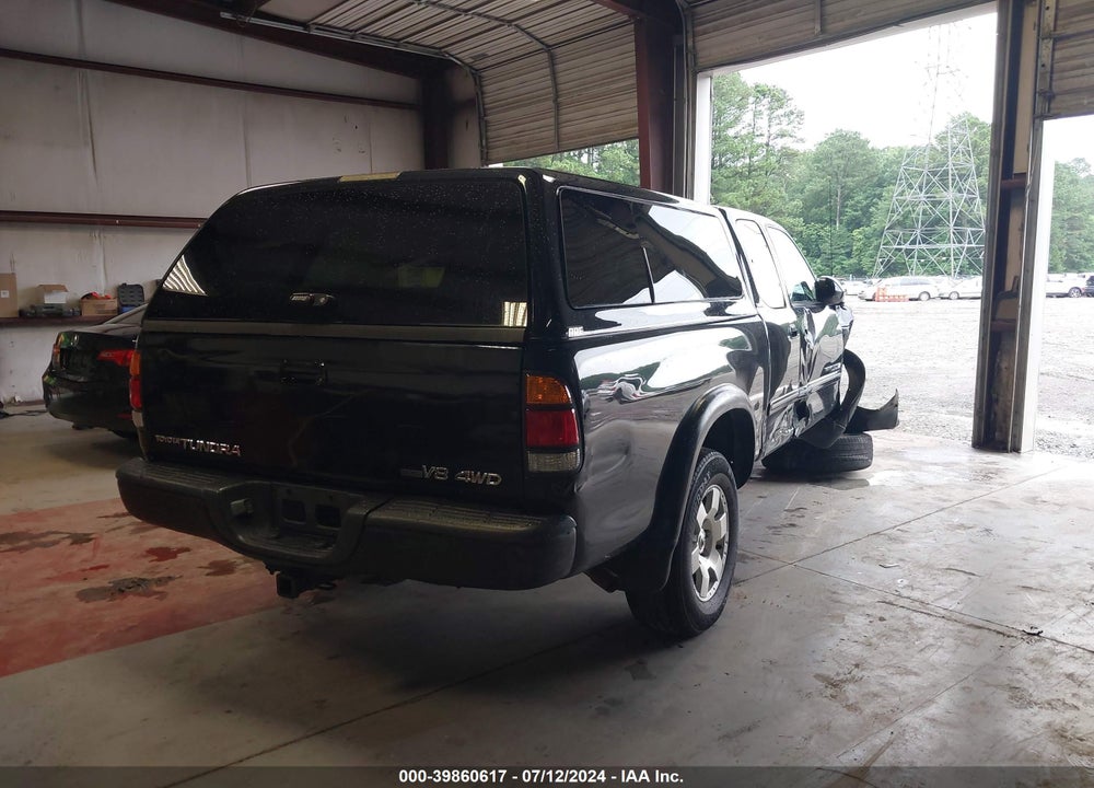 2003 TOYOTA TUNDRA LTD V8 VIN: 5TBBT48113S362787