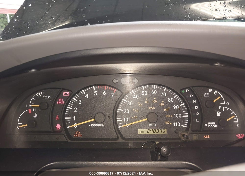 2003 TOYOTA TUNDRA LTD V8 VIN: 5TBBT48113S362787