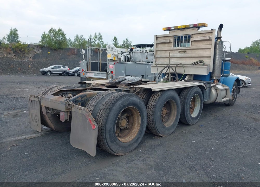 2000 PETERBILT 378 VIN: 1XPFDB9X0YN521906