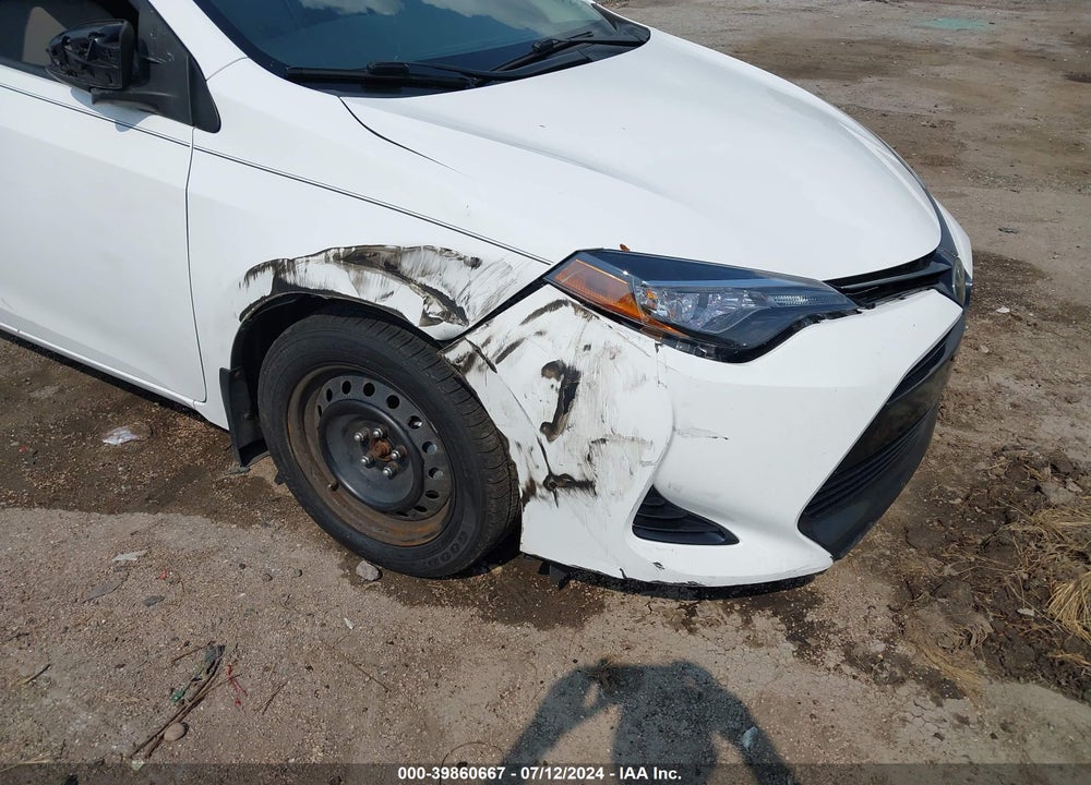 2017 TOYOTA COROLLA LE VIN: 2T1BURHE6HC854879