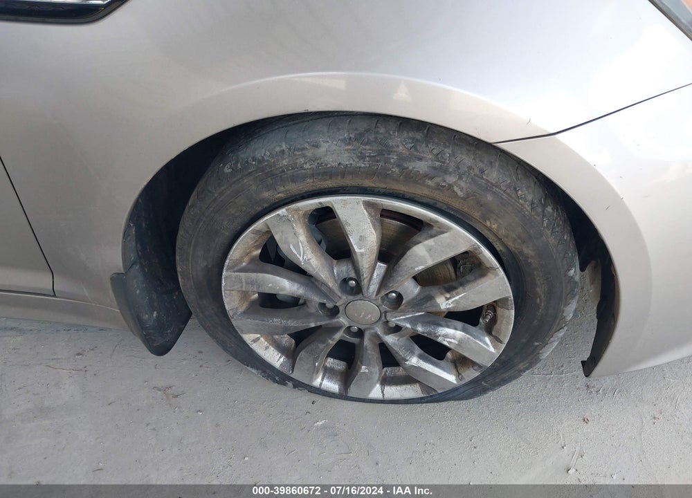 2015 KIA OPTIMA EX VIN: 5XXGN4A73FG424802