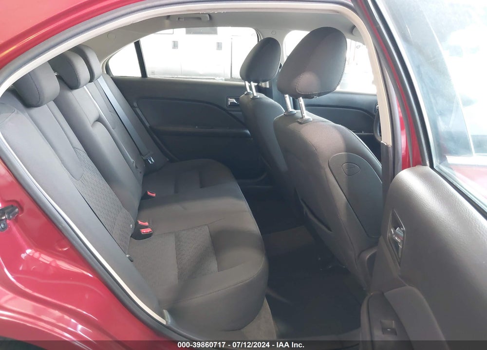2010 FORD FUSION SE VIN: 3FAHP0HA5AR253138