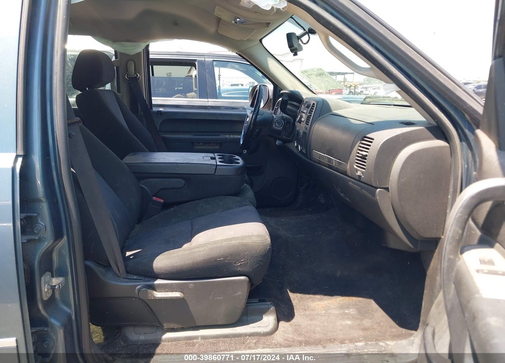 2010 CHEVROLET SILVERADO 1500 LT VIN: 3GCRCSE03AG289892
