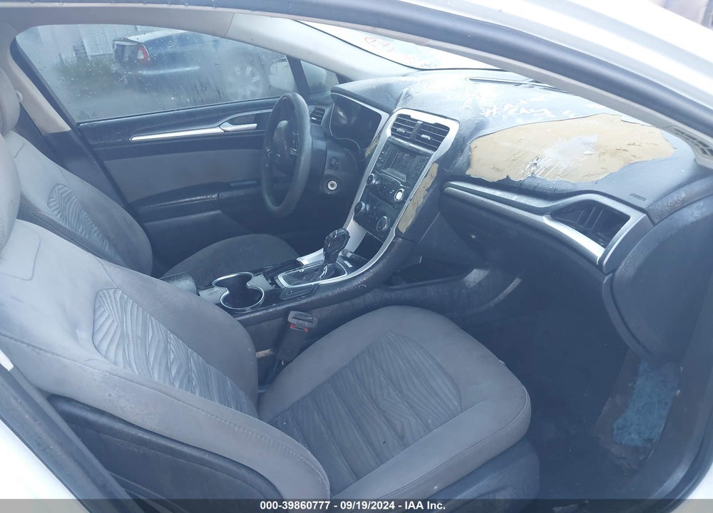 2016 FORD FUSION S VIN: 3FA6P0G78GR351196