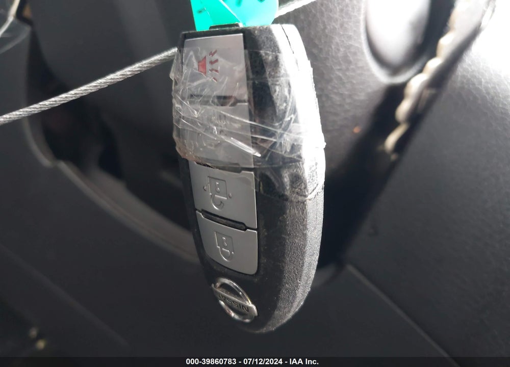 2014 NISSAN ROGUE SL VIN: 5N1AT2MT4EC830929
