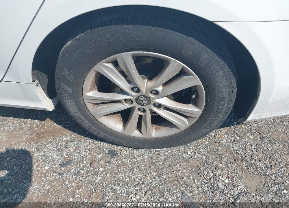 2013 HYUNDAI SONATA GLS VIN: 5NPEB4AC1DH540840