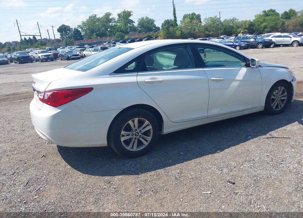 2013 HYUNDAI SONATA GLS VIN: 5NPEB4AC1DH540840