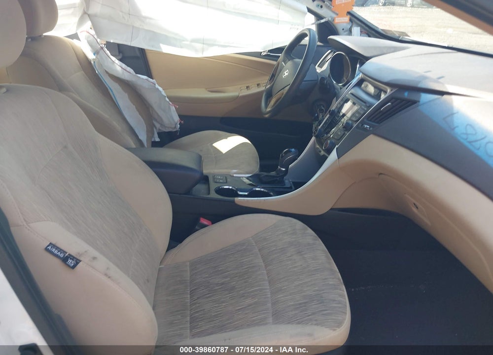 2013 HYUNDAI SONATA GLS VIN: 5NPEB4AC1DH540840