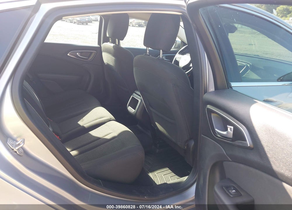 2017 CHRYSLER 200 TOURING VIN: 1C3CCCFB0HN503044