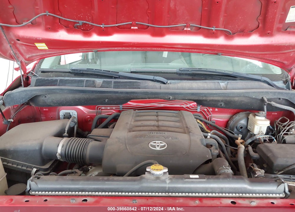 2011 TOYOTA TUNDRA GRADE 5.7L V8 VIN: 5TFRY5F10BX104740