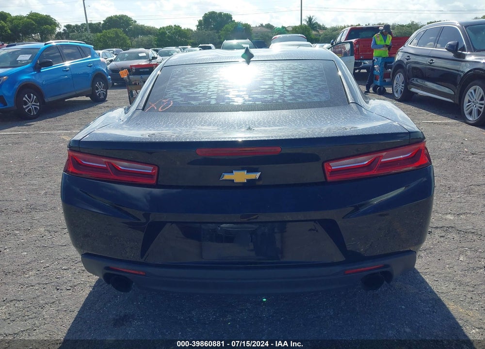 2018 CHEVROLET CAMARO 1LT VIN: 1G1FB1RXXJ0142621
