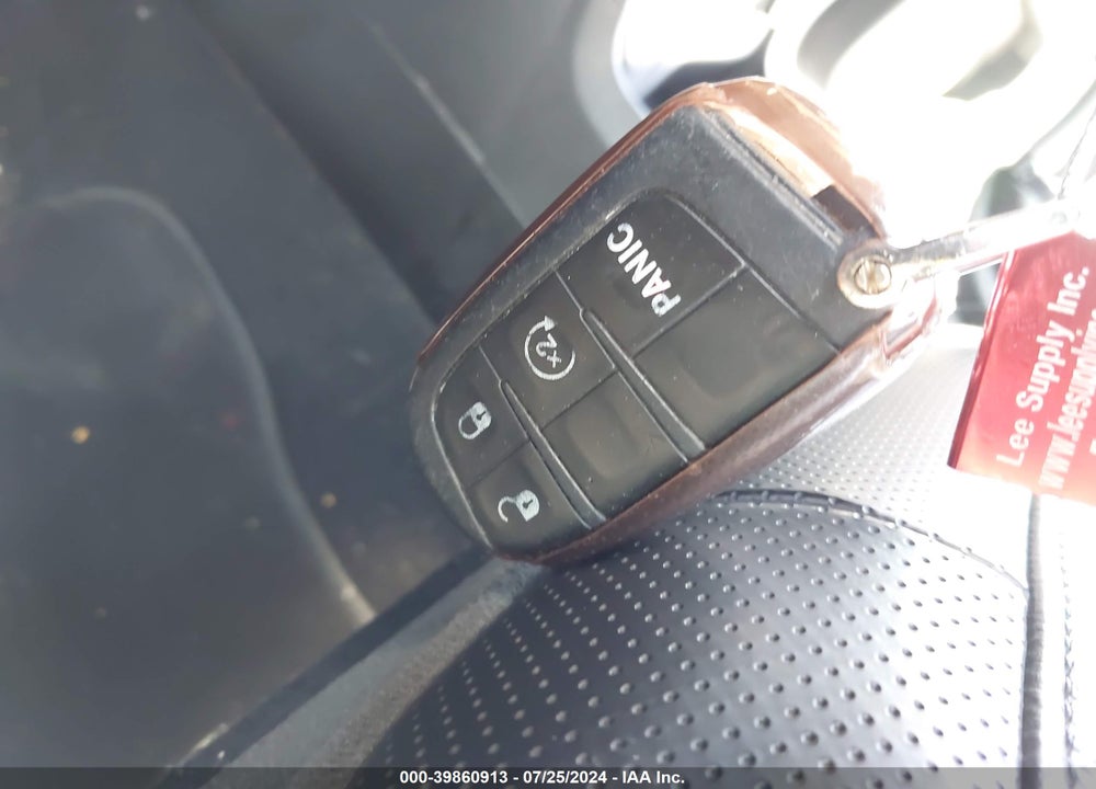 2017 JEEP RENEGADE LIMITED FWD VIN: ZACCJADB3HPE40442