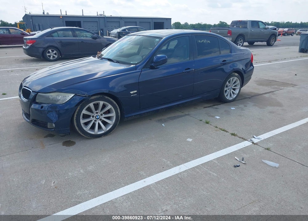 2011 BMW 328I XDRIVE VIN: WBAPK7G59BNN69824